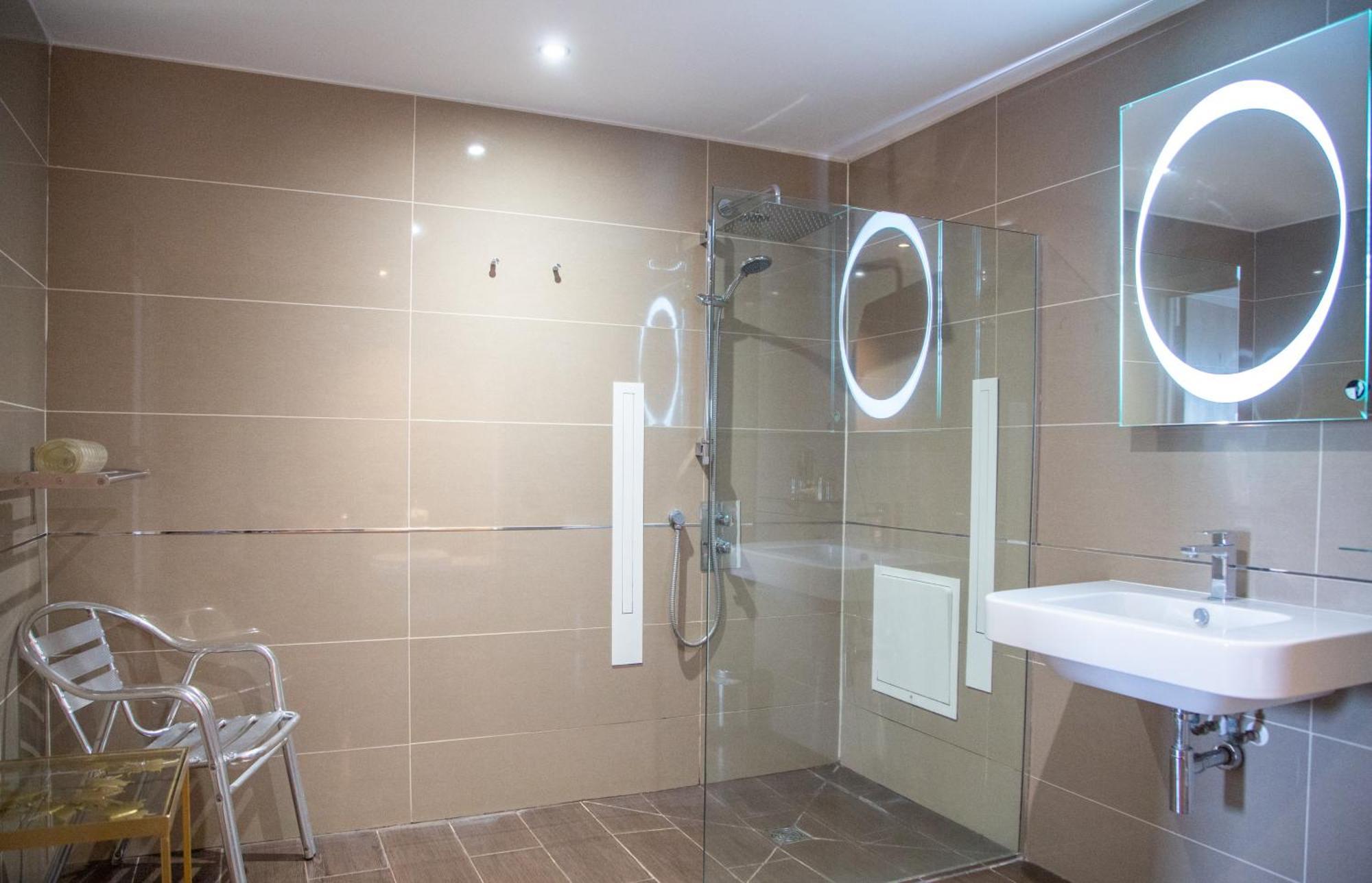 Peak Edge Hotel Chesterfield Zimmer foto
